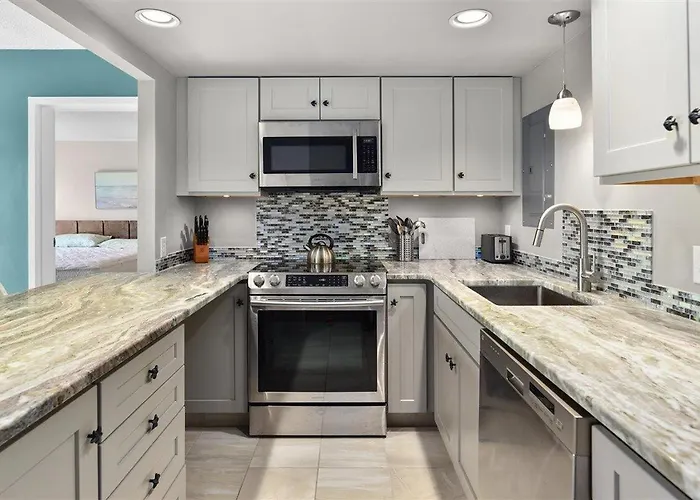 2 Bedroom With Ocean View And Outdoor Pool! Ocean Stadt