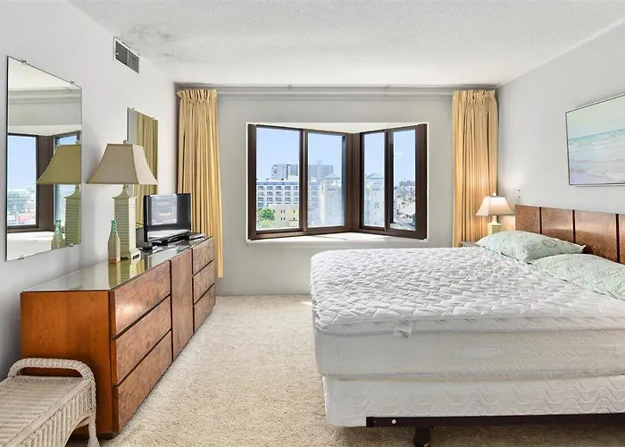 2 Bedroom With Ocean View And Outdoor Pool! Ferienhaus *