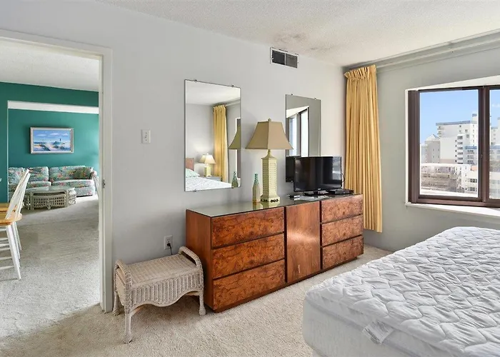 2 Bedroom With Ocean View And Outdoor Pool! * Ocean Stadt